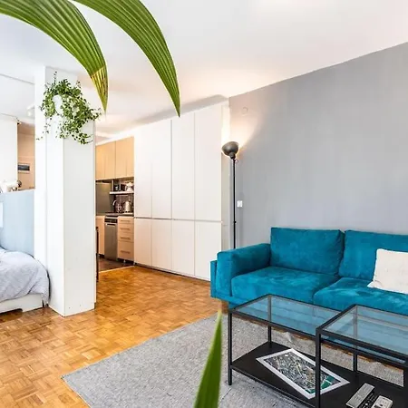 Lovely With A Big Terrace Apartament Belgrad