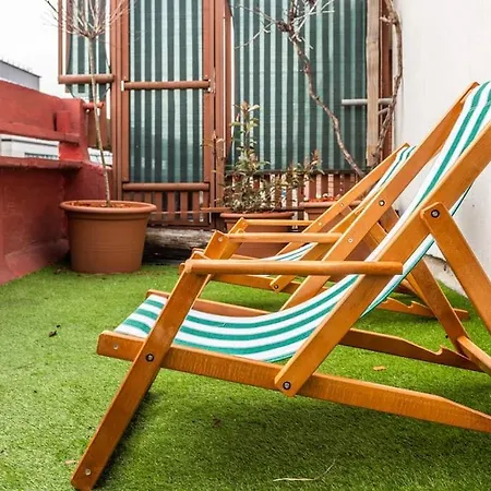 Lovely With A Big Terrace Apartment *