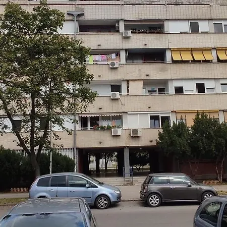 Lovely With A Big Terrace Апартаменты